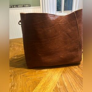 Portland leather butterfly bucket bag